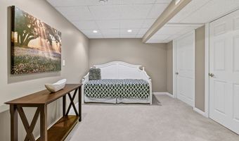 3 Caileigh Ct 3, Andover, MA 01810