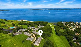 36 Overlook Dr 36, North Kingstown, RI 02852