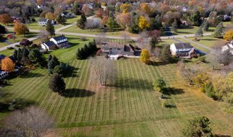 3682 Tanglewood Ct, Ann Arbor, MI 48105