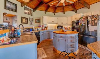 4396 Orchard Bench Rd, Basin, WY 82410