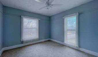 825 N 7th St, Arkansas City, KS 67005