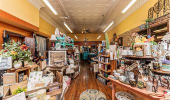 316 318 Broadway St, Abilene, KS 67410