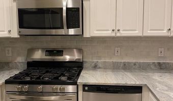 2330 14TH St N 104, Arlington, VA 22201