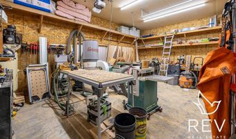 30 Carter Mountain Rd, Cody, WY 82414