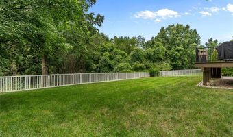 2535 Barrett Springs Dr, Ballwin, MO 63021