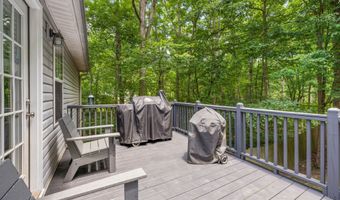 372 Jordan Rd, Ball Ground, GA 30107