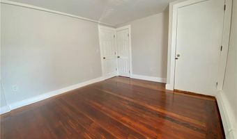 14 S Baptist St, Newport, RI 02840