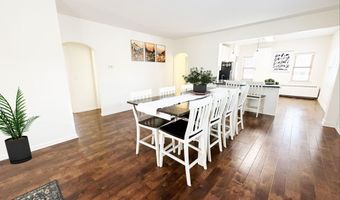 512 S Kline St, Aberdeen, SD 57401