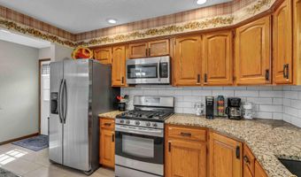 8737 SW 85th St, Auburn, KS 66402