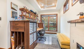 505 N Pasque Flower Trl, Brandon, SD 57005