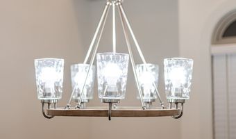 1804 River Pointe Dr, Albany, GA 31701