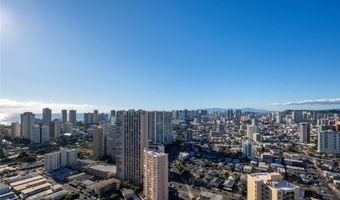 2499 Kapiolani Blvd 3804, Honolulu, HI 96826