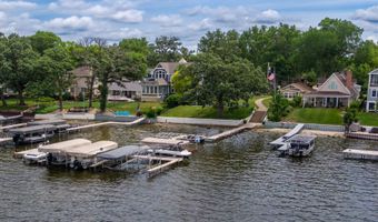 25063 W 3rd St, Antioch, IL 60002