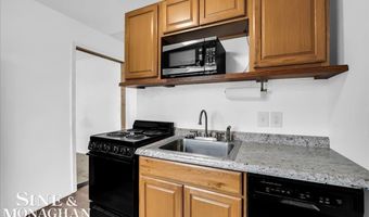 800 Ruskin Ave, Algonac, MI 48001