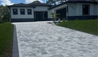 2201 Jackson Ave, Alva, FL 33920