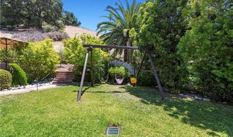 3728 Park Colony Ct, Agoura Hills, CA 91301