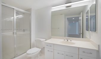 21205 Yacht Club Dr 2604, Aventura, FL 33180