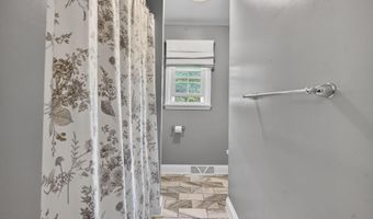 19 Midway Dr, Albany, NY 12205