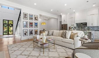 699 Savannah Estates Blvd, Biloxi, MS 39532