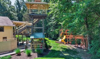 1304 BRYAN POINT Rd, Accokeek, MD 20607