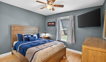 43 Fiber St, Bay St. Louis, MS 39520