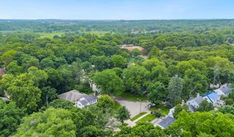 818 Ottawa Trl, Madison, WI 53711
