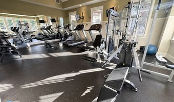 50 Lawrence Ave 50, Danbury, CT 06810