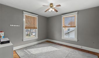 1518 Worden Ave, Alton, IL 62002