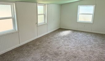 374 Patterson St, Baxley, GA 31513
