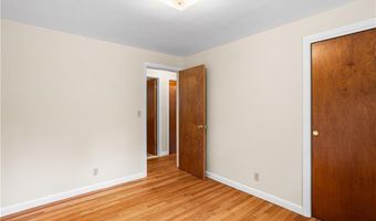 85 Sachem Rd, North Kingstown, RI 02852