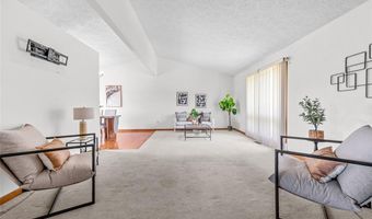 2718 Bryden, Alton, IL 62002