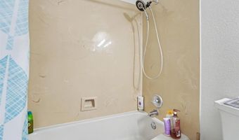 3004 Mallard Ct, Altus, OK 73521