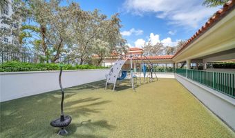 19900 E Country Club Dr 308, Aventura, FL 33180