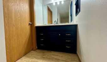 622 13th St, Ames, IA 50010