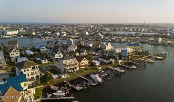 241 Moonlight Dr, Atlantic Beach, NC 28512