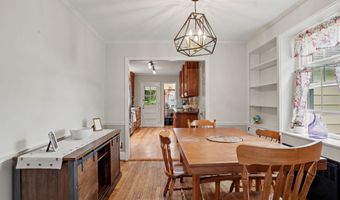 10 Crest Rd, Danbury, CT 06811