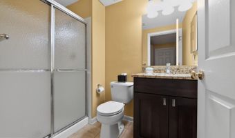 222 W HOPE Ct, Bear, DE 19701
