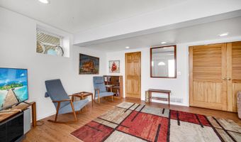 825 E Lake Front Dr, Beverly Shores, IN 46301