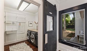 1720 Thomas Ave, Charlotte, NC 28205