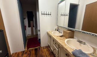 185 Cedar Tree Dr, McAlester, OK 74501