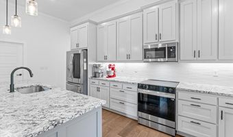 3 Florence Cir, Bella Vista, AR 72715