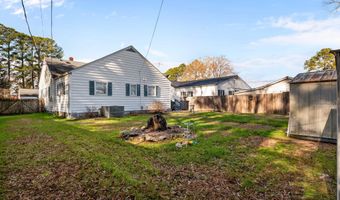 916 N Pembroke Ave N, Ahoskie, NC 27910