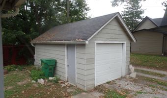 266 W Spring St, Bloomfield, IN 47424