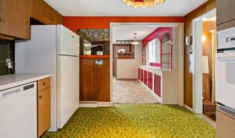 205 Mountain Rd, Cheshire, CT 06410