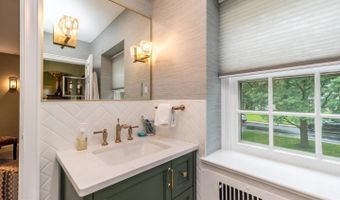 1431 WHEATSHEAF Ln, Abington, PA 19001