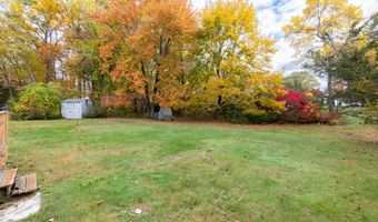 6 El Toro Dr, Bristol, CT 06010