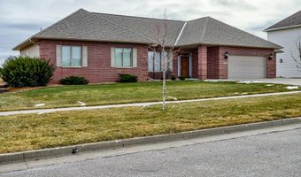 2608 Cottonwood Rd, Ames, IA 50014