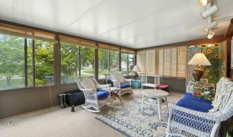 5360 S Highpoint Dr, Albion, IN 46701