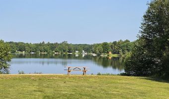 13 N Shore Dr, Barnstead, NH 03225