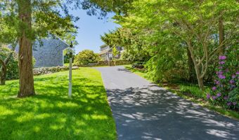 91 Allyn Ln, Barnstable, MA 02630
